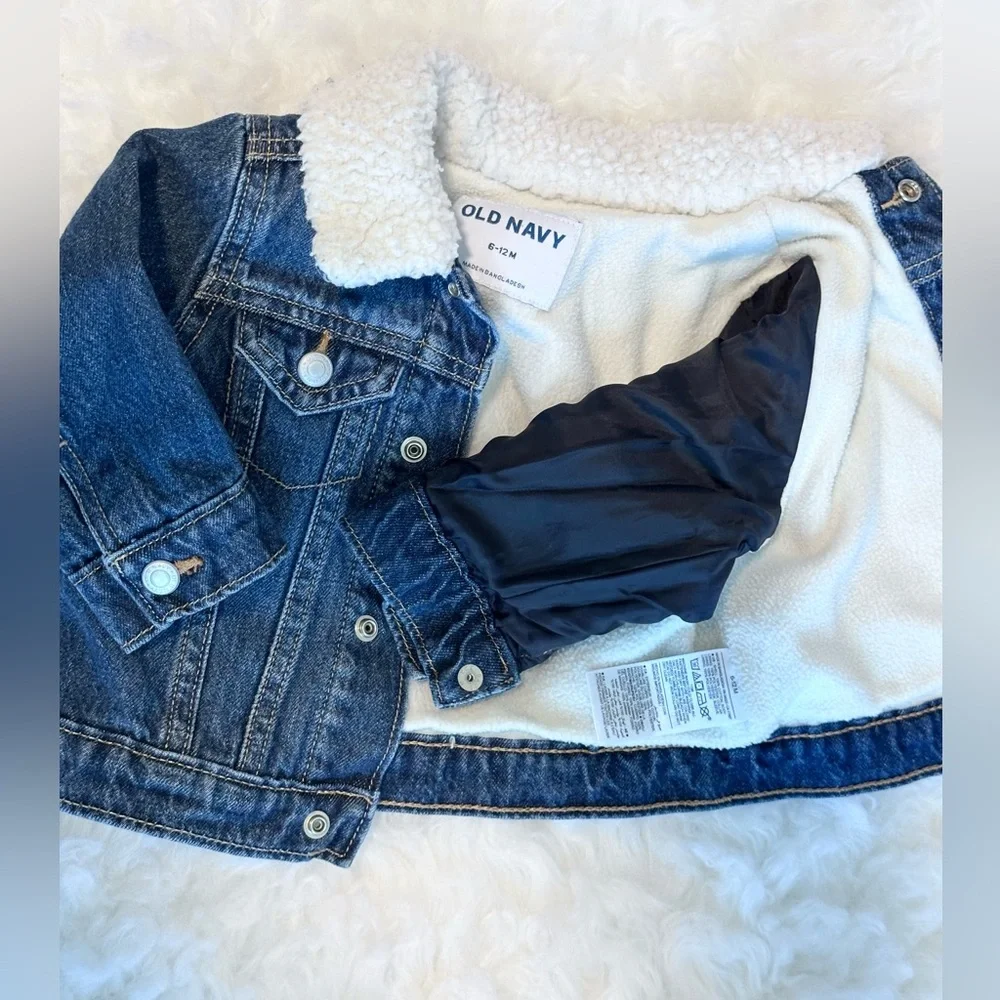 Baby Sherpa Lined Jean Jacket | Old Navy Size 6-12m - Picture 3 of 4